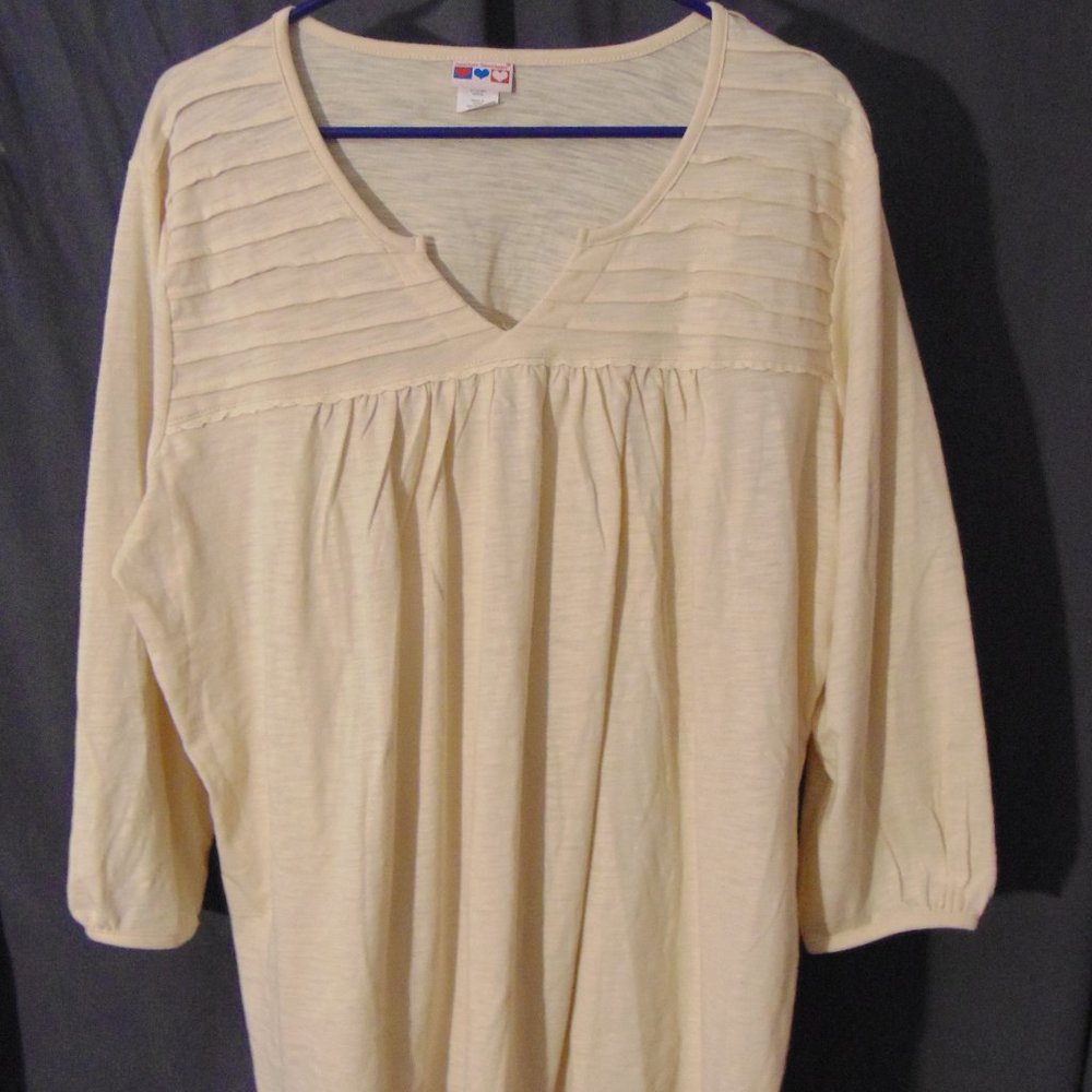 Nice Lightweight American Sweetheart  XL shirt